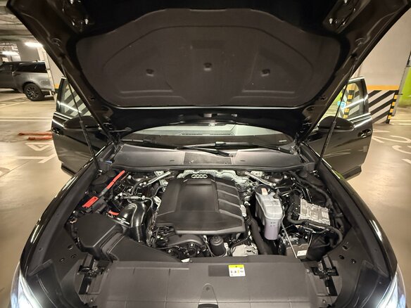 2021 Audi A6 45 TFSI V (C8), чёрный, 5200000 рублей - вид 4