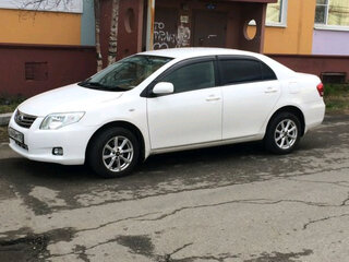 2012 Toyota Corolla Axio X (E140, E150) Рестайлинг, белый, 900000 рублей, вид 4