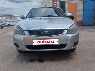 2014 Lada (ВАЗ) Priora I Рестайлинг, серебристый, 600000 рублей, вид 1