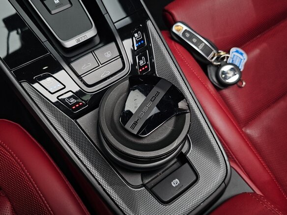 2022 Porsche 911 Carrera 4S VIII (992), чёрный - вид 18