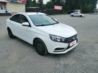 2016 Lada (ВАЗ) Vesta I, белый, 950000 рублей, вид 2