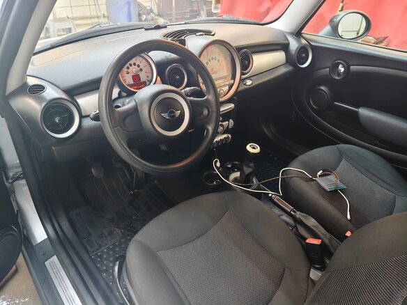 2007 Mini Hatch Cooper II (R56), серебристый, 520000 рублей - вид 7