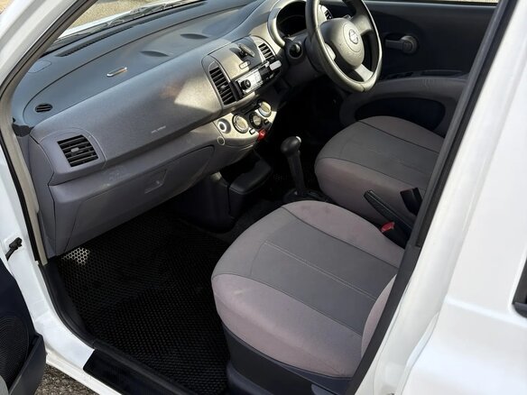 2003 Nissan March III (K12), белый, 400000 рублей - вид 6