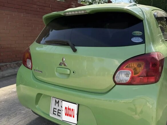 2012 Mitsubishi Mirage VI, зелёный, 700000 рублей - вид 2