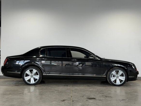 2007 Bentley Continental Flying Spur, чёрный, 2790000 рублей - вид 3