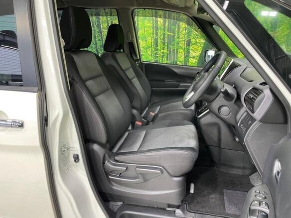 2022 Nissan Serena S-Hybrid V (C27) Рестайлинг, белый, 1616555 рублей - вид 13