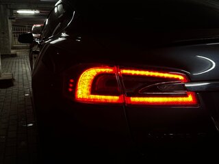 2016 Tesla Model S P90D I, серый, 2000000 рублей, вид 4