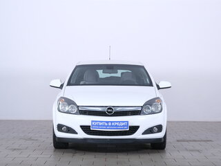 2010 Opel Astra GTC H Рестайлинг, белый, 529000 рублей, вид 2