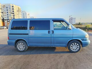 1997 Volkswagen Caravelle T4, голубой, 880000 рублей, вид 3