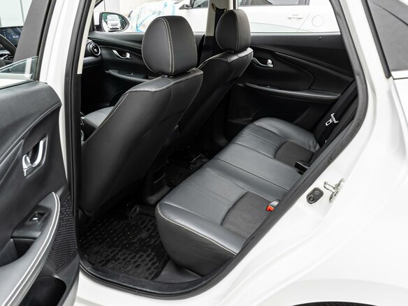 2023 Changan Alsvin, белый, 850000 рублей - вид 10