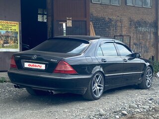 2003 Mercedes-Benz S-Класс 500 IV (W220) Рестайлинг, чёрный, 1100000 рублей, вид 4