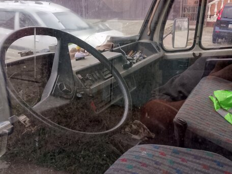 1994 Mercedes-Benz T1, белый, 275000 рублей, вид 5