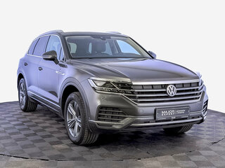 2020 Volkswagen Touareg III, серый, 6399000 рублей, вид 3