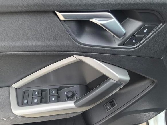 2022 Audi Q3 35 TFSI II (F3), белый - вид 16