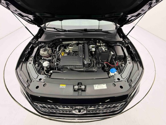 2023 Volkswagen Passat B8 Рестайлинг, чёрный, 1810000 рублей - вид 8