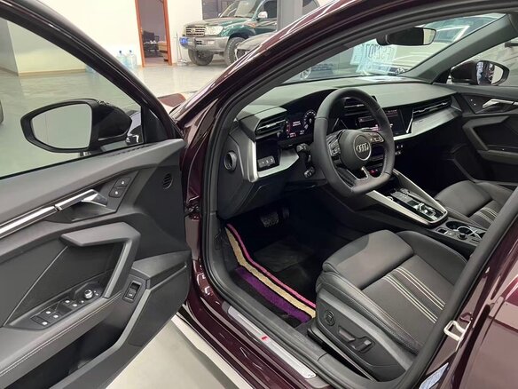 2022 Audi A3 35 TFSI IV (8Y), пурпурный, 2100000 рублей - вид 7