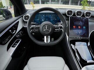 2026 Mercedes-Benz GLC Coupe 300 II (C254), чёрный, 9190000 рублей, вид 2