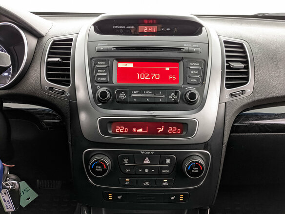 2018 Kia Sorento II Рестайлинг, серебристый, 1795000 рублей - вид 16