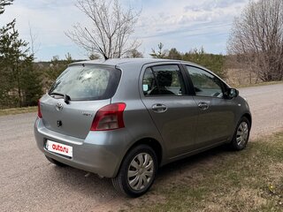 2007 Toyota Yaris Multimode II, серый, 650000 рублей, вид 5