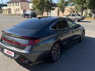 2021 Hyundai Sonata VIII (DN8), серый, 2650000 рублей, вид 5
