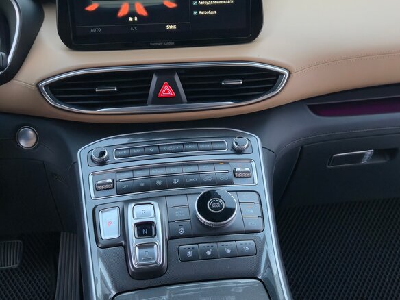 2021 Hyundai Santa Fe IV Рестайлинг, серый, 3700000 рублей - вид 15