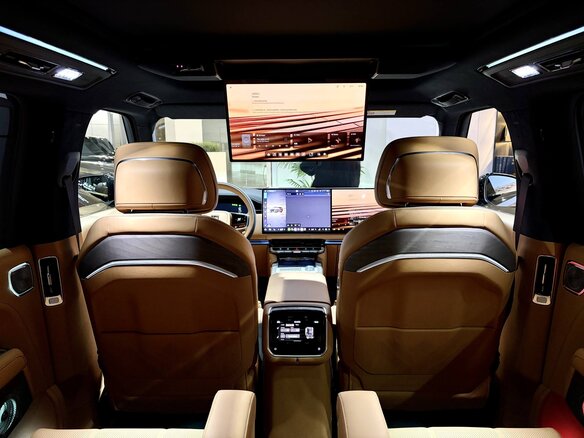 2026 Zeekr 9X 55 kWh (до 3.5 т), чёрный - вид 24
