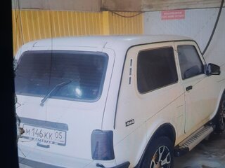 2010 Lada (ВАЗ) 2121 (4x4) I Рестайлинг, белый, 400000 рублей, вид 2