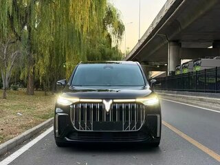 2024 Voyah Dream I, чёрный, 8330007 рублей, вид 2