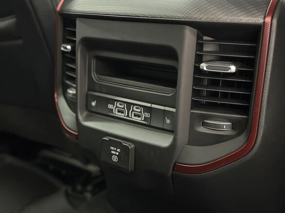 2025 Ram 1500 Crew Cab V Рестайлинг, синий, 8990000 рублей - вид 18
