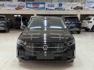 2023 Volkswagen Lavida III Рестайлинг, чёрный, 1610000 рублей, вид 2