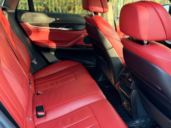 2016 BMW X6 35i II (F16), чёрный, 3550000 рублей - вид 34