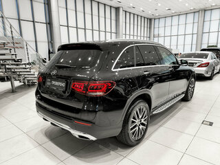 2020 Mercedes-Benz GLC 300 e I (X253) Рестайлинг, чёрный, 4850000 рублей, вид 5