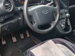 2009 Kia Carens II (UN), чёрный, 500000 рублей, вид 4