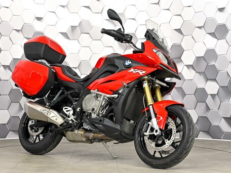 2016 BMW S 1000 XR, красный, 1299000 рублей, вид 1