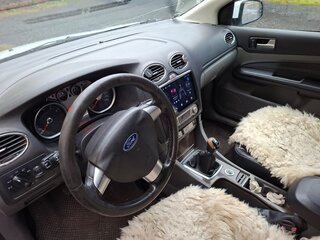 2008 Ford Focus II Рестайлинг, белый, 450000 рублей, вид 5