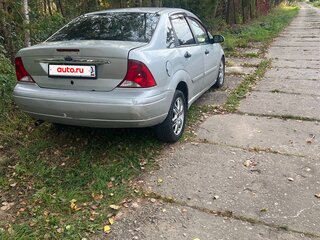 2000 Ford Focus I (North America), серебристый, 155000 рублей, вид 4