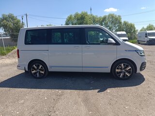 2022 Volkswagen Multivan T6 Рестайлинг, белый, 8100000 рублей, вид 4