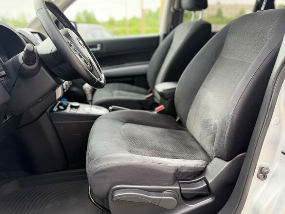 2011 Nissan X-Trail II Рестайлинг, серебристый, 1150000 рублей - вид 9