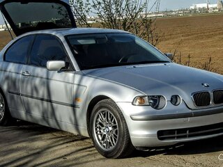 2003 BMW 3 серии Compact 316i IV (E46) Рестайлинг, серебристый, 800000 рублей, вид 2