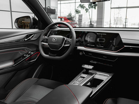 2025 Changan CS35 Max, чёрный - вид 12