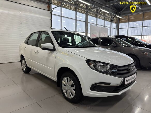 2025 Lada (ВАЗ) Granta I Рестайлинг, серебристый, 1060000 рублей - вид 2