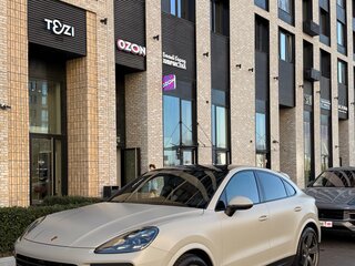 2022 Porsche Cayenne III, серый, 10500000 рублей, вид 1