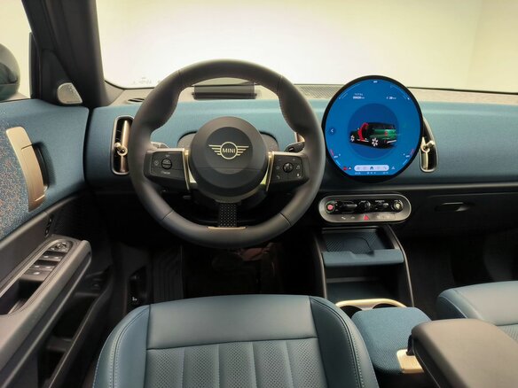 2026 Mini Countryman S III, зелёный, 6990000 рублей - вид 13