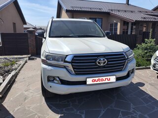 2007 Toyota Land Cruiser 200 Series, белый, 3000000 рублей, вид 3