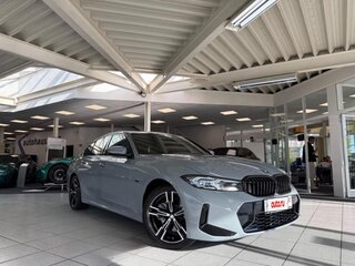 2023 BMW 3 серии 318i VII (G2x) Рестайлинг, серебристый, 4000000 рублей, вид 1