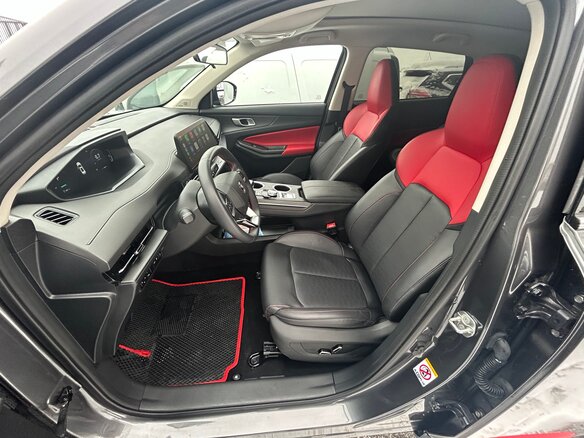 2024 Changan CS55 Plus II, серый, 2500000 рублей - вид 12
