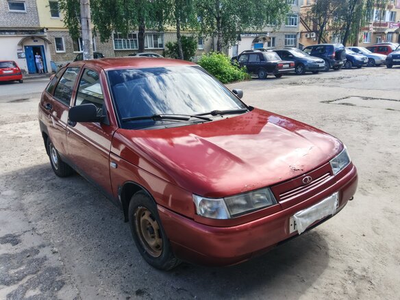 2007 Lada (ВАЗ) 2112, красный, 150000 рублей - вид 1