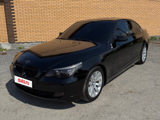2007 BMW 5 серии 520i V (E60/E61) Рестайлинг, чёрный, 1150000 рублей, вид 3