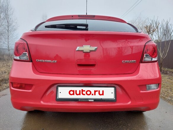 2012 Chevrolet Cruze I Рестайлинг, красный, 700000 рублей - вид 3