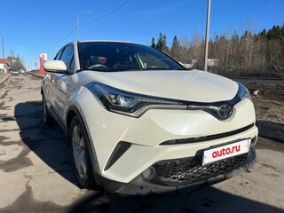 2018 Toyota C-HR I, белый, 2390000 рублей, вид 2
